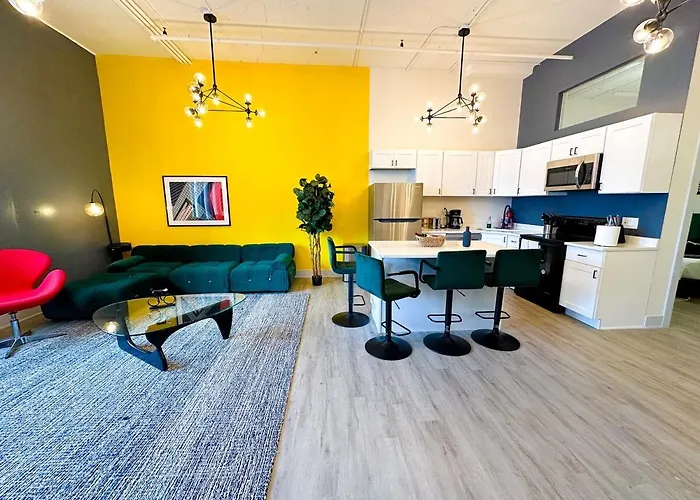 Apartment Spacious 5br Luxury Perfect For Groups With Gym Access And Optional Parking Near Mccormick Place, Grant Park And Soldier Field *